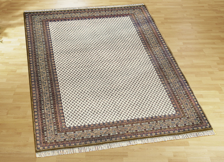 Klassiek - Handgeknoopt oosters tapijt uit India, in Größe 037 (brug ca. 70 x 140 cm) bis 309 (tapijt ø 200 cm), in Farbe CAMEL ONDERGROND Ansicht 1