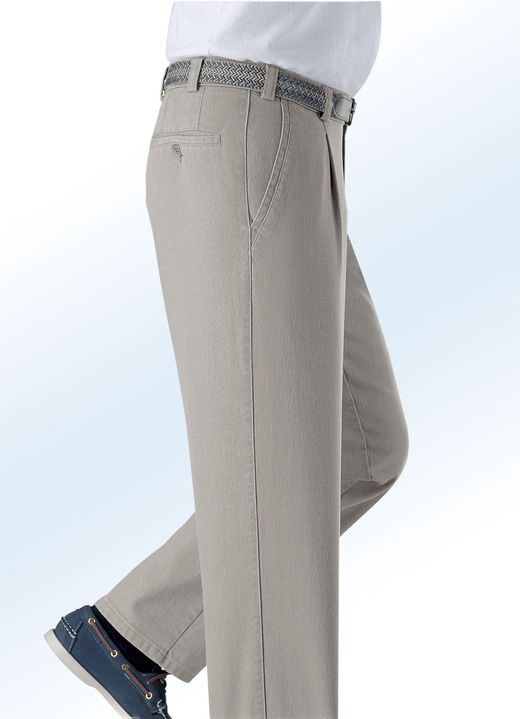 - Unterbauch-Jeans mit Gürtel in 2 Farben, in Größe 024 bis 060, in Farbe BEIGE