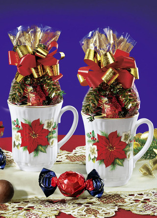 Porseleinen kopjes met Christusster-decoratie, set van 2