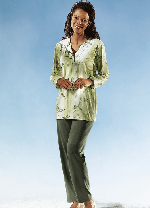Pyjama's & shorties - Pyjama, lange mouwen met knoopsluiting, in Größe 036 bis 060, in Farbe PISTACHE-MEERKLEURIG Ansicht 1