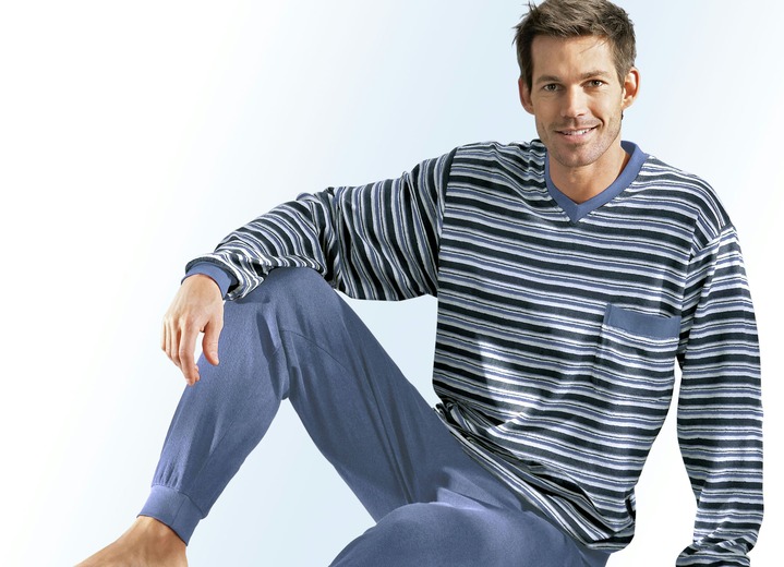 Pyjama's - Pyjama, met manchetten, V-hals en garengeverfd dwarsstrependessin, in Größe 046 bis 060, in Farbe JEANSBLAUW Ansicht 1