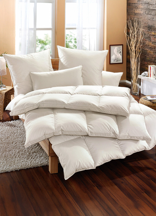 Dekbedden e.d. - Exclusief slaapcomfort: Musk Royal beddengoed assortiment van Häussling, in Größe 103 (deken, 135/200 cm) bis 112 (Deken, 200/200 cm), in Farbe MEDIUM, in Ausführung Gemiddeld Ansicht 1