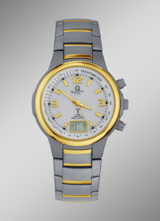 Elegant radiografisch partnerhorloge op zonne-energie van het merk ‘Quality Time’.
