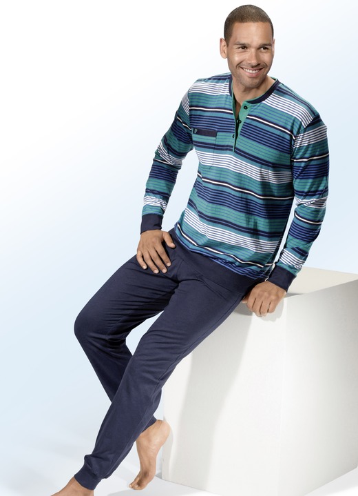 - Pastunette pyjama met knoopsluiting en boorden, in Größe 046 bis 060, in Farbe MARINE-GROEN