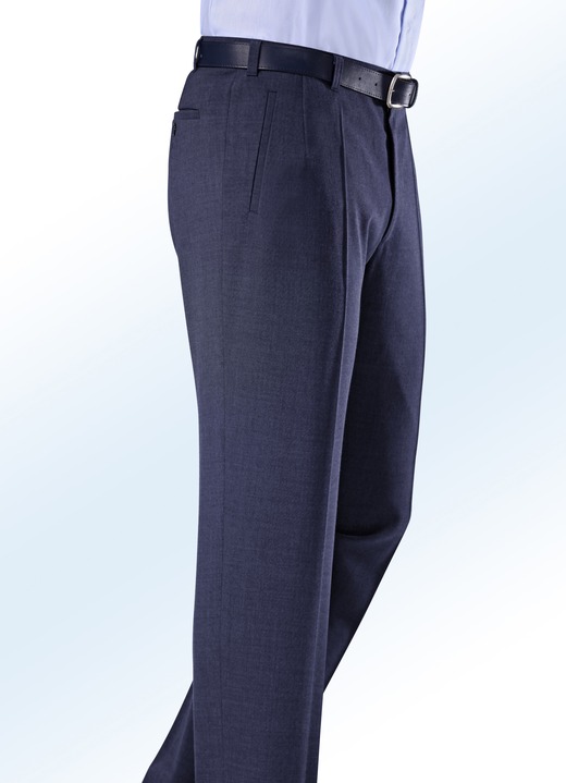 Broeken - Broek ‘Klaus Models’ met paspelzakken, in Größe 025 bis 062, in Farbe MIDDENBLAUW Ansicht 1
