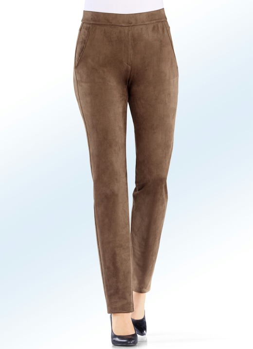 Broeken met elastische band - Trendy, fluweelzachte broek, in Größe 018 bis 092, in Farbe COGNAC Ansicht 1