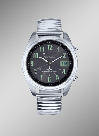 Radiografisch herenhorloge op zonne-energie, van ‘Pierre Chaubert’