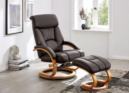 Relaxfauteuil met kruk