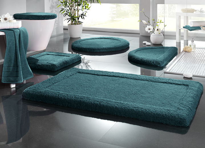 Badmatten - Premium badkamerset superfijne microvezel, in Größe 100 (Matje, halfrond 50/80 cm) bis 110 (set voor hangend toilet, 2-delig), in Farbe DONKERGROEN Ansicht 1