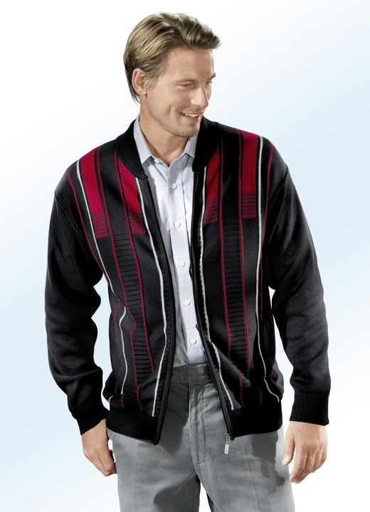 Strickjacken - Jacke mit Schubtaschen Strickjacken - Jacke mit Schubtaschen, in Größe 046 bis 062, in Farbe SCHWARZ