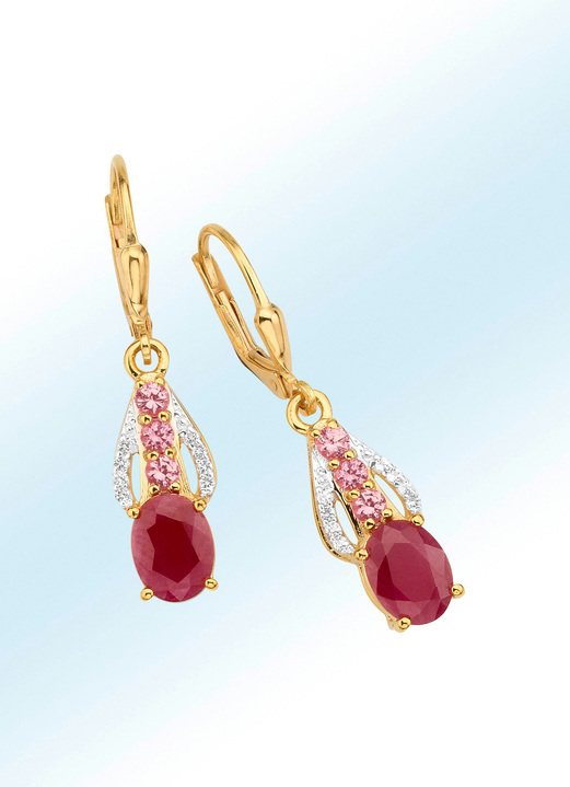 - Oorbellen met edelstenen en diamanten, in Farbe