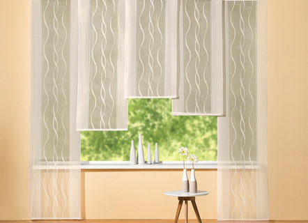 Schuifgordijn met discreet golfdesign en klittenbandrail