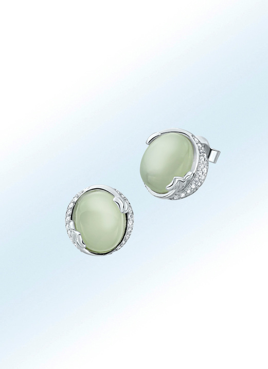 Oorbellen - Oorbellen met jade, in Farbe