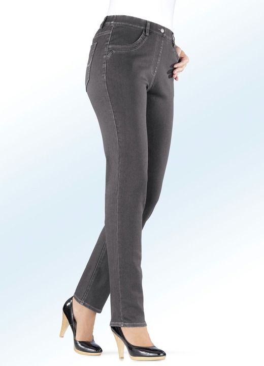 Broeken - Figuurvormende power-stretch jeans, in Größe 017 bis 092, in Farbe GRIJS Ansicht 1