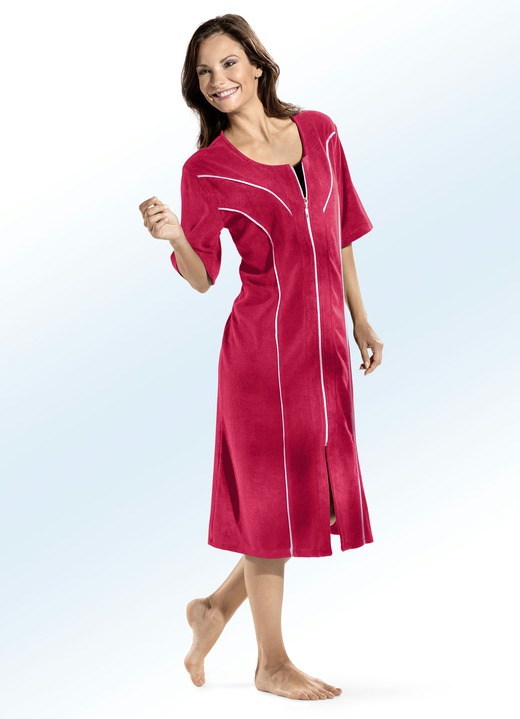 Hauskleider - Hauskleid mit kontrastfarbenen Paspeln , in Größe 036 bis 054, in Farbe ROT