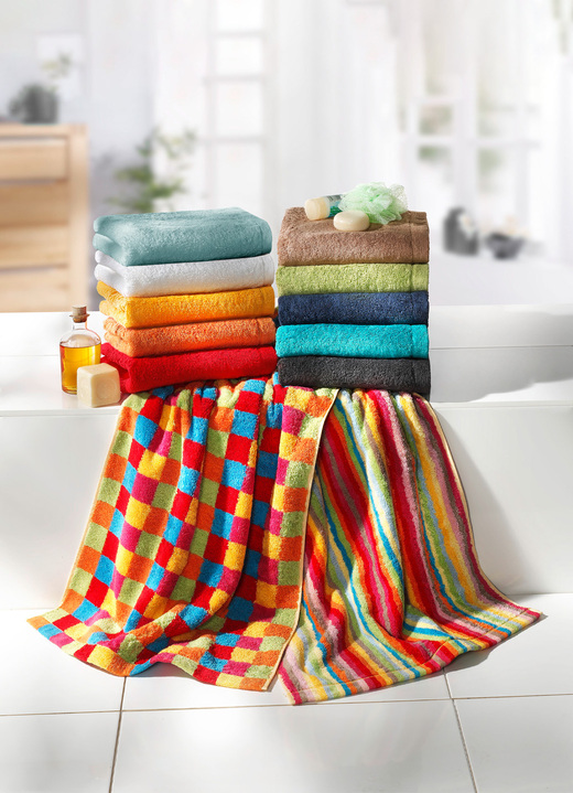 Handdoeken - Badstofserie van puur katoen, in Größe 200 (Handdoek, 50/100 cm) bis 204 (Handdoek, 70/140 cm), in Farbe DONKERBLAUW Ansicht 1
