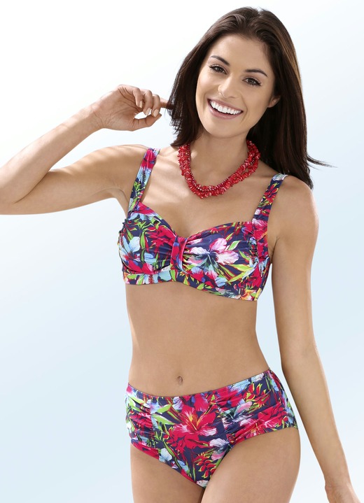 Bikini's - Bikini met uitneembare softcups, sierlussen en een allover-print, in Größe 036 bis 050, in Cup C, in Farbe ROOD-MEERKLEURIG Ansicht 1