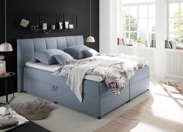 Gestoffeerde bedden - Gestoffeerd bed met bedkast, in Farbe PASTELBLAUW
