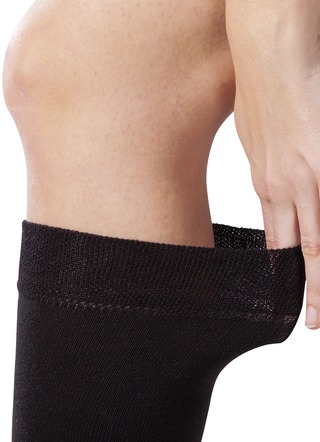Twee pak comfort kniekousen of sokken