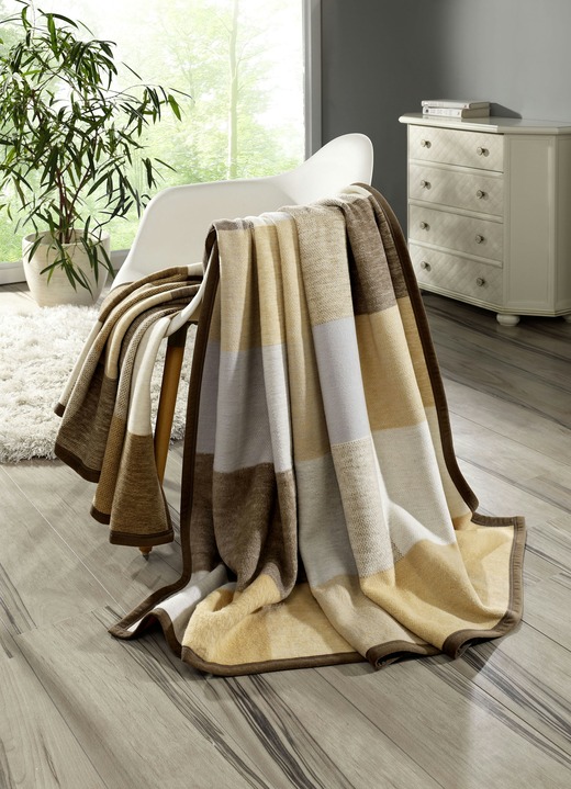 Woondekens - knuffelzachte deken, in Farbe BEIGE Ansicht 1