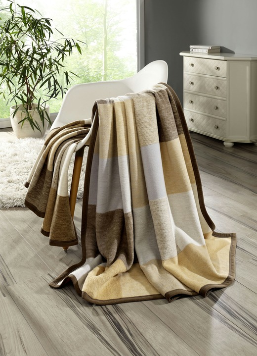 Woondekens - Knuffelzachte slaapdeken, in Farbe BEIGE Ansicht 1