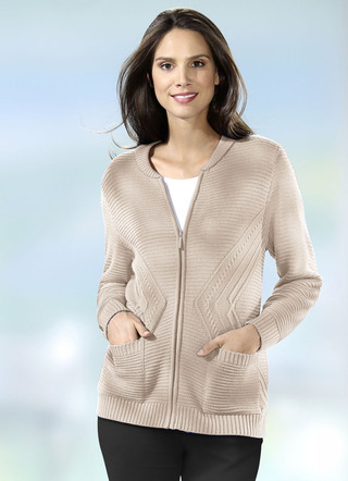 Vest met structuuraccenten