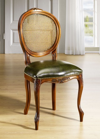 Elegante stoel van notenhout
