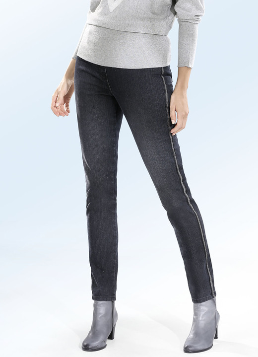 Jeans - Jeans met edel glanzend borduurwerk, in Größe 017 bis 052, in Farbe ZWART