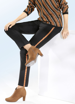 Broek met leuke, trendy galonstrepen