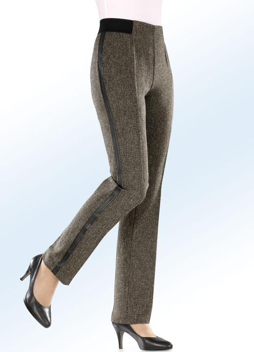 Broeken - Prachtige tweed-broek met sierband met imitatie-nappaleer, in Größe 018 bis 245, in Farbe MOKKA Ansicht 1