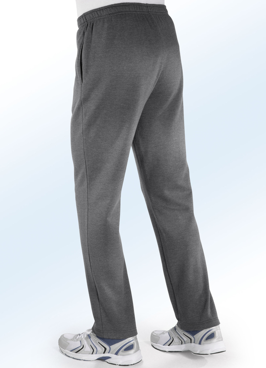 Vrijetijdbroeken - Vrijetijdsbroek in 4 kleuren Vrijetijdbroeken - Vrijetijdsbroek in 4 kleuren, in Größe 024 bis 060, in Farbe DUNKELGRAU MELIERT
