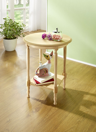 Deels massieve bijzettafel met gedraaide poten