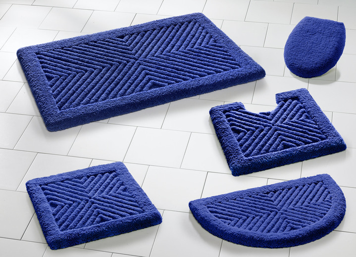 Badmatten - Gemakkelijk te combineren badkamerset, ideaal voor personen met allergieën, in Größe 100 (Matje, halfrond 50/80 cm) bis 112 (Toiletdekselafdekking 47/50 cm), in Farbe DONKERBLAUW Ansicht 1