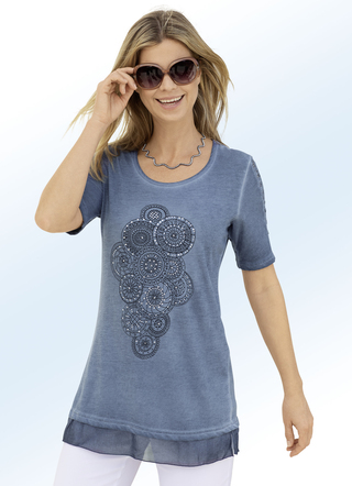 Longshirt met kanten inzetstuk op de mouwen
