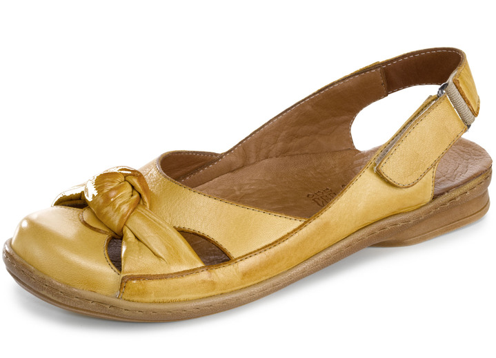 Sandalen & slippers - Gemini sandaal met klittenbandsluiting, in Größe 036 bis 042, in Farbe MOSTERDGEEL Ansicht 1