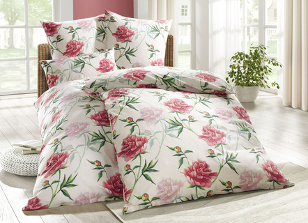 Bedlinnen set met bloemenmotief