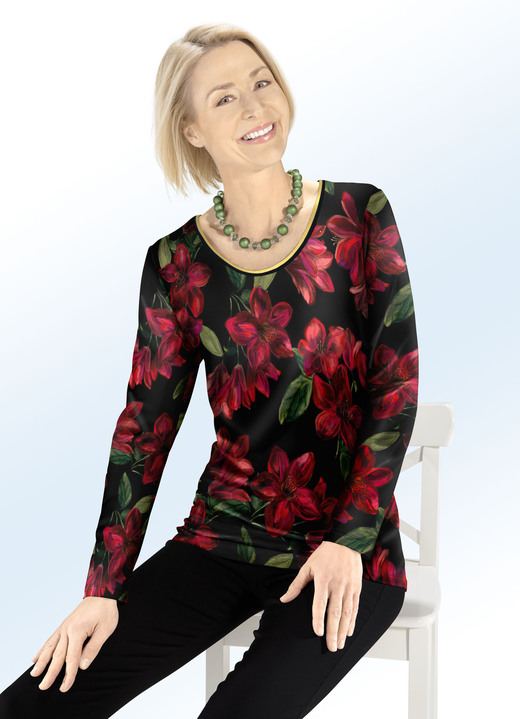 - Shirt met glanzende band op de ronde hals, in Größe 038 bis 054, in Farbe ZWART-ROOD