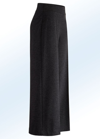 Broek in modieus verkorte lengte