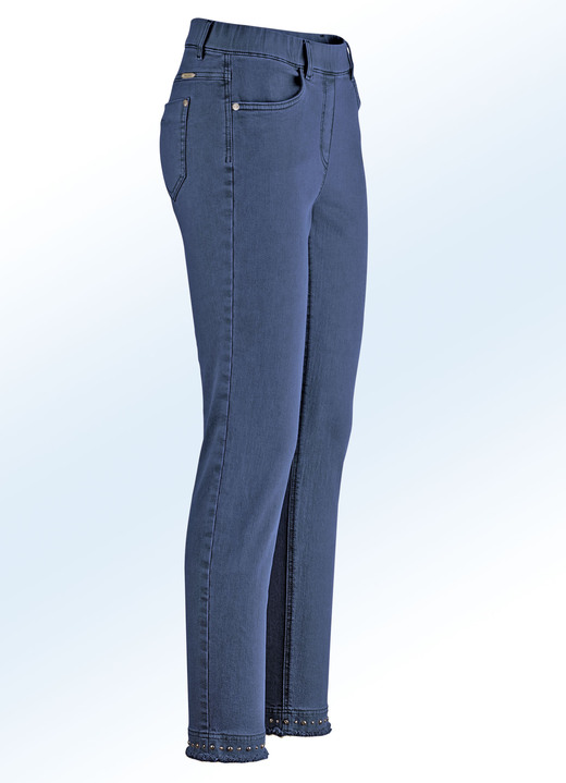 Broeken - Magische jeans met leuke klinknagels en een trendy zoom met franjes, in Größe 017 bis 052, in Farbe JEANSBLAUW Ansicht 1