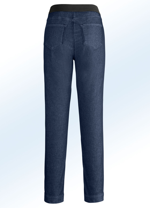 Broeken - Supercomfortabele powerstretch jeans met speciale taillebandverwerking, in Größe 018 bis 052, in Farbe DONKERBLAUW Ansicht 1