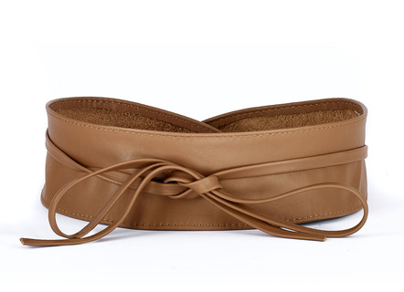 Modieuze leren strikriem, 8 cm breed