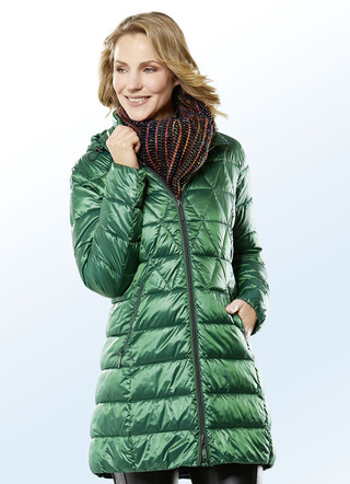 Functionele lange jas in 2 kleuren met verfijnde quilt
