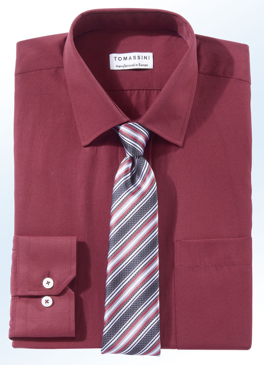 Businesshemden - Shirt met borstzak in 5 kleuren en 2 mouwlengtes, in Größe 038 bis 048, in Farbe BORDEAUX Ansicht 1