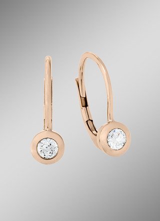 Elegante oorbellen in ros&eacute goud met briljant