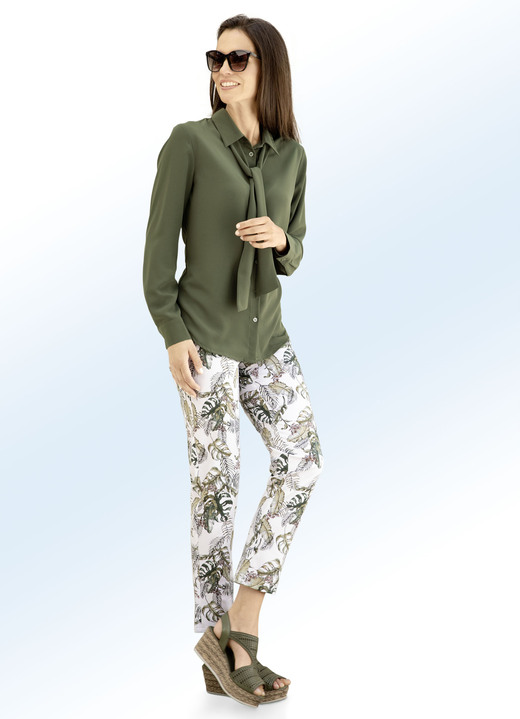Lange mouw - Blouse met strikband Lange mouw - Blouse met strikband, in Größe 036 bis 052, in Farbe KAKI