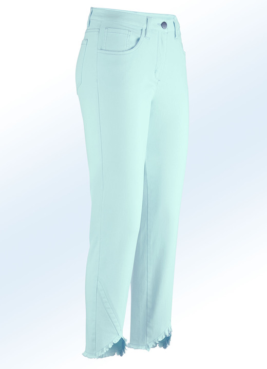 Broeken - 7/8-broek met interessante franjes aan de randen, in Größe 017 bis 050, in Farbe MINT Ansicht 1