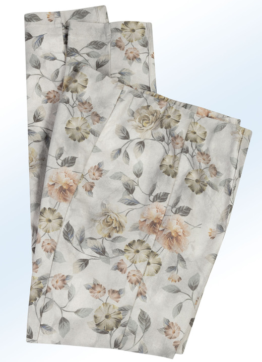Hosen - Hose mit farbharmonischer Floraldessinierung, in Größe 017 bis 052, in Farbe APRICOT-BUNT Ansicht 1