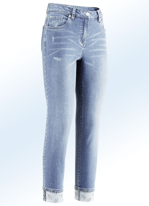 Broeken - Elegante jeans in 7/8-lengte met mooie strass-versiering, in Größe 018 bis 052, in Farbe LICHTBLAUW Ansicht 1