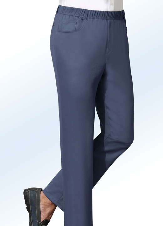 Broeken - Slip-on broek ‘Klaus Models’ in 4 kleuren Broeken - Slip-on broek ‘Klaus Models’ in 4 kleuren, in Größe 024 bis 062, in Farbe MARINE