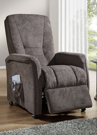 Comfortabele tv-fauteuil op een stevig houten onderstel